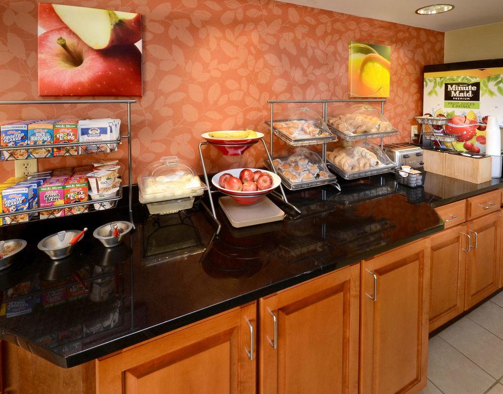 Holiday Inn Express Hopewell - Fort Lee Area, An Ihg Hotel Екстериор снимка