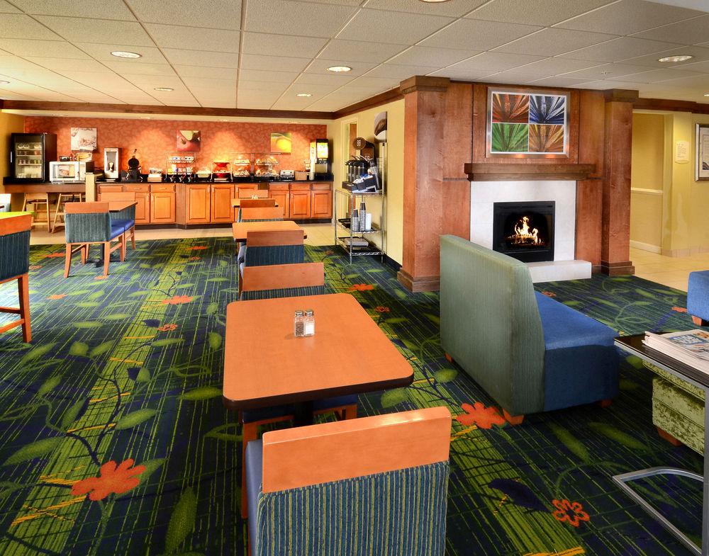 Holiday Inn Express Hopewell - Fort Lee Area, An Ihg Hotel Екстериор снимка